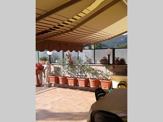 Trilocale in Vendita a Pozzaglia Sabina, zona Pratarioni, 48'000&euro;, 42 m², arredato