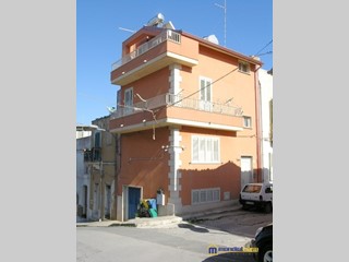 Casa Indipendente in Vendita a Pachino, 110'000€, 150 m²