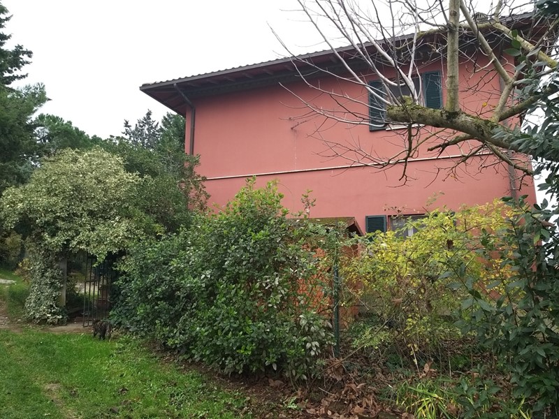 Casa Semi Indipendente in Vendita a Perugia, zona Casa del Diavolo, 80'000€, 85 m²