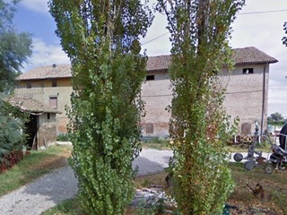 Villa in Vendita a Reggio Emilia, zona Masone, 220'000€, 800 m²