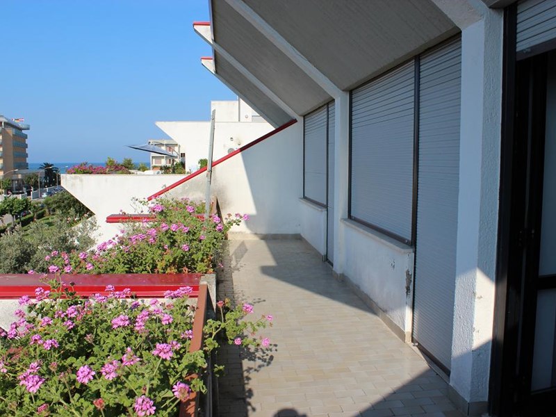 Appartamento in Affitto a Martinsicuro, zona Villarosa