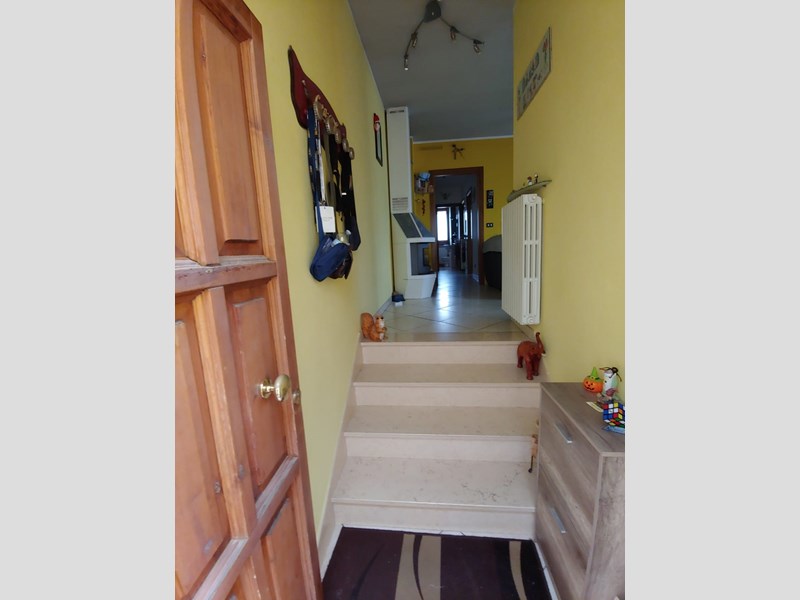 Trilocale in Vendita a Monte San Savino, zona Poggio fabbrelli, 115'000€, 70 m²