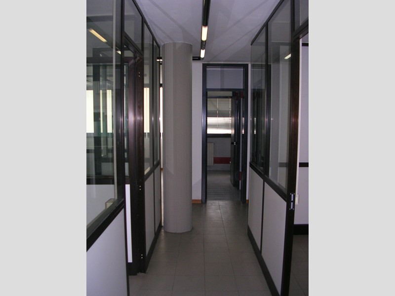 Ufficio in Vendita a Lucca, zona Sant'Anna, 190'000€, 68 m²