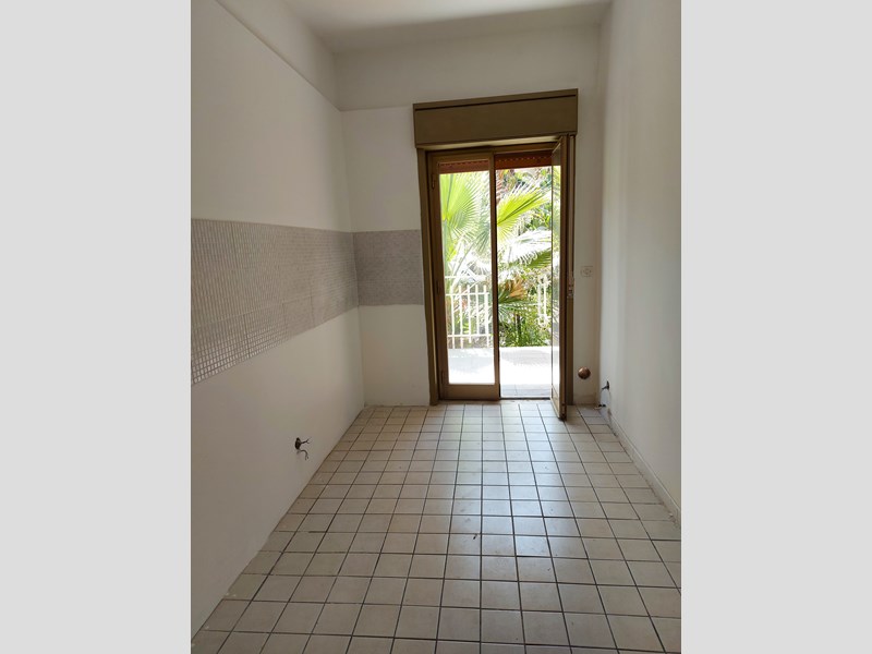 Trilocale in Affitto a Aci Castello, zona Via Acicastello , 500€, 87 m²