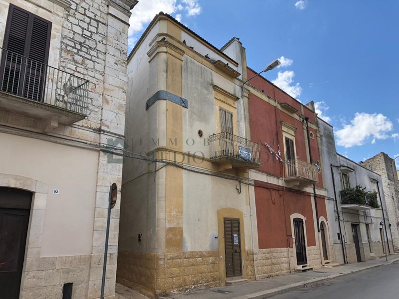 Casa Indipendente in Vendita a Sannicandro di Bari, 85'000€, 150 m²