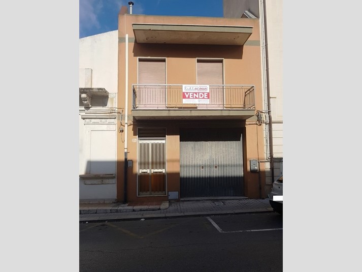 Casa Indipendente in Vendita a Ispica, 150'000€, 