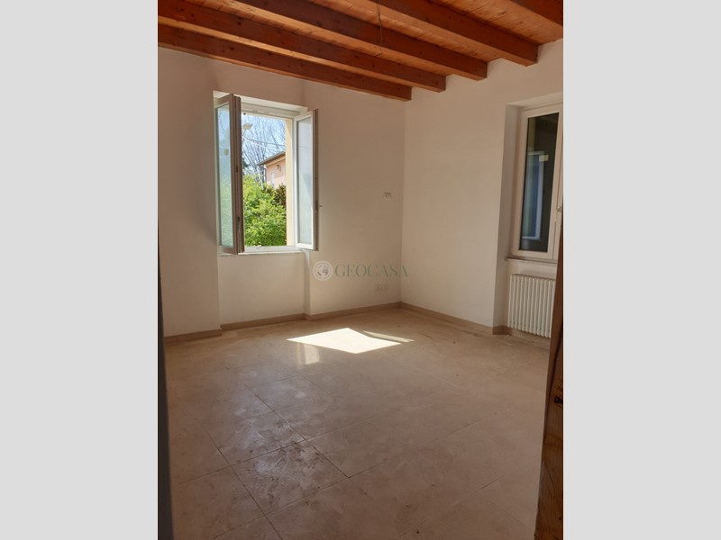 Trilocale in Vendita a Sarzana, 180'000&euro;, 85 m²
