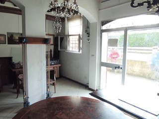 Ufficio in Vendita a Modena, 60'000€, 57 m²