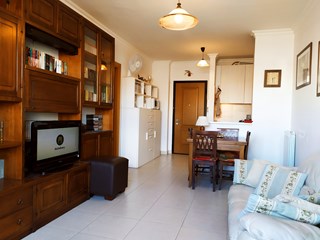 Trilocale in Vendita a Roma, zona Casal Boccone, 190'000€, 48 m², con Box