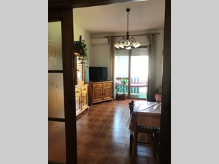 Appartamento in Vendita a Castagnito, 110'000€, con Box