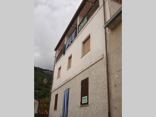 Casa Indipendente in Vendita a Laerru, zona laerru, 39'000€, 165 m², arredato