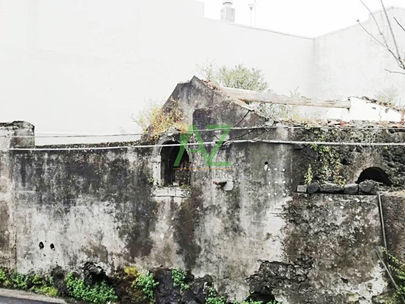 Rustico in Vendita a Catania, zona San Giovanni Di Galermo, 75'000€, 200 m²