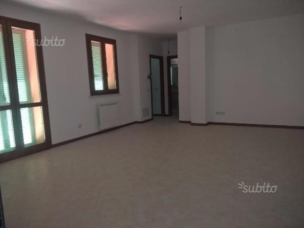 Quadrilocale in Affitto a Bolano, zona ceparana albiano magra, 550€, 84 m²