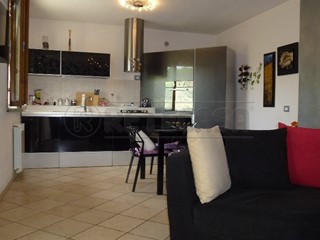 Trilocale in Vendita a Santa Maria a Monte, 120'000€, 80 m²