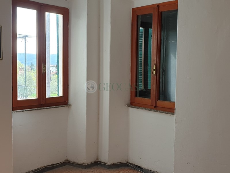 Casa Indipendente in Vendita a Castelnuovo Magra, 150'000€, 150 m²