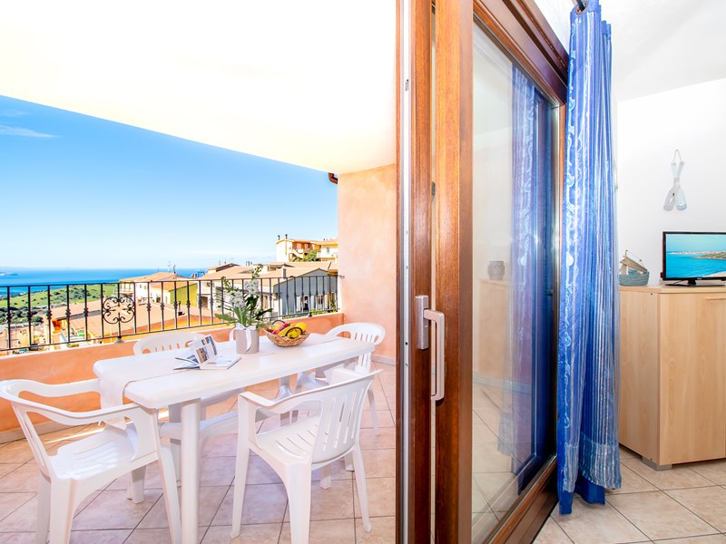 Bilocale in Vendita a Trinità d'Agultu e Vignola, zona Trinità d'Agultu e Vignola, 120'000€, 50 m², arredato