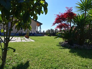 Casa Indipendente in Vendita a Sarzana, 530'000&euro;, 200 m²