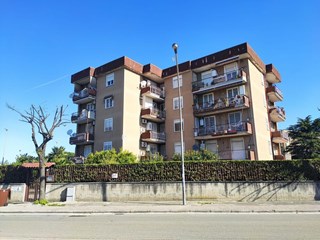 Quadrilocale in Vendita a Santa Maria Capua Vetere, zona Viale del consiglio d'europa, 135'000€, 100 m²