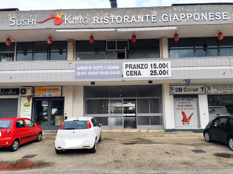 Studio in Affitto a Santa Maria Capua Vetere, zona Via Eugenio Della Valle, 600€, 120 m²