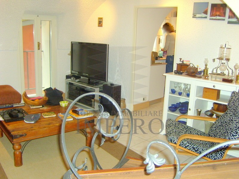 Casa Indipendente in Vendita a Olivetta San Michele, 250'000€, 80 m²