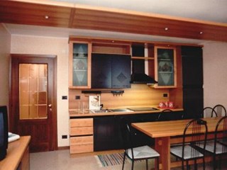 Trilocale in Vendita a Venezia, zona zona Campo SS Apostoli, /, arredato