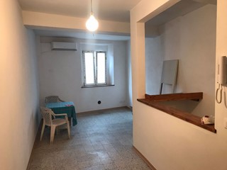 Casa Semi Indipendente in Vendita a Camaiore, 169'000&euro;, 107 m²