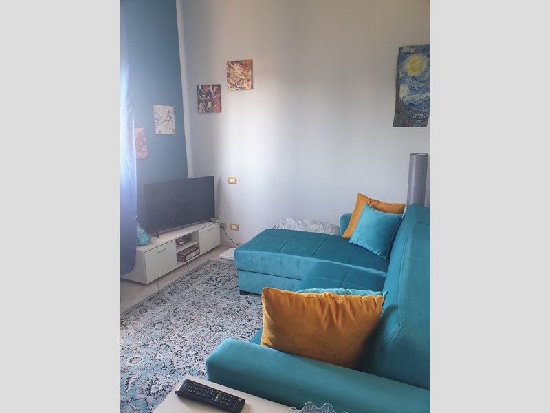 Trilocale in Vendita a Inveruno, 67'000€, 70 m², arredato