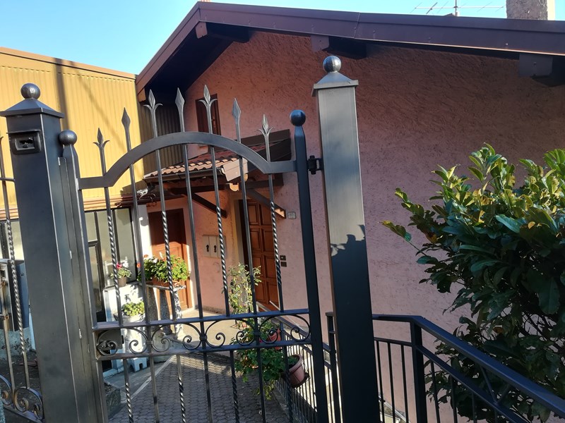 Trilocale in Affitto a Gravedona ed Uniti, zona taiana, 630€, 87 m², arredato