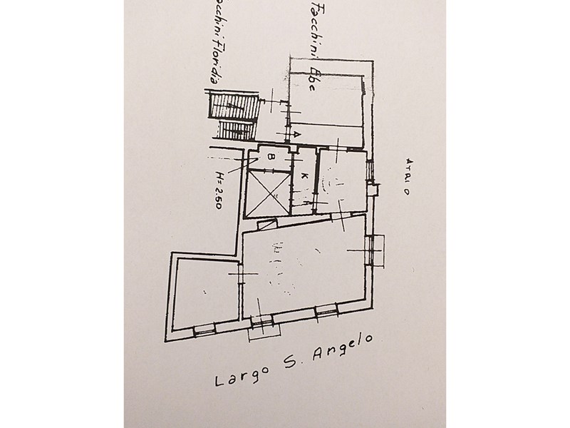 Quadrilocale in Vendita a Molfetta, zona Centro, 190'000€, 110 m²