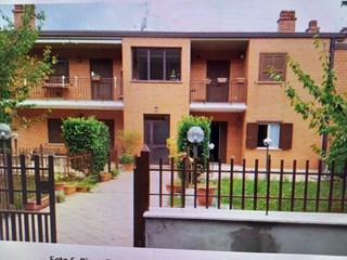 Quadrilocale in Affitto a Arpaise, zona STRADA PROVINCIALE CASALPRETI N. 13 , 300&euro;, 78 m², con Box