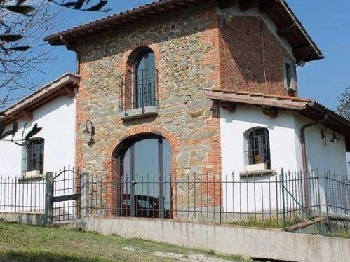 Casa di corte in Vendita a Vinci, 250'000€, 65 m²