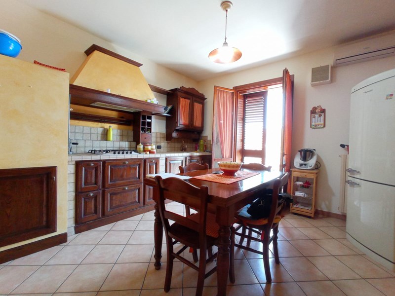 Appartamento in Vendita a Giarratana, 100'000&euro;, 120 m²