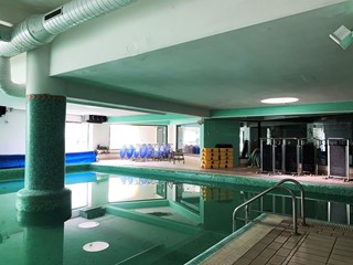 Ufficio in Affitto a Catanzaro, zona Cavita, 1'500&euro;, 800 m²