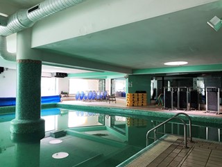 Ufficio in Affitto a Catanzaro, zona Cavita, 1'500&euro;, 800 m²