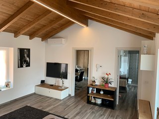 Trilocale in Vendita a Varese, zona Via Brennero , 198'000€, 114 m²