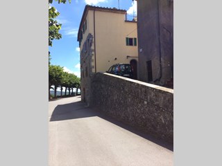 Appartamento in Vendita a Massa Marittima, zona Località Prata, 67'000€, 147 m², arredato