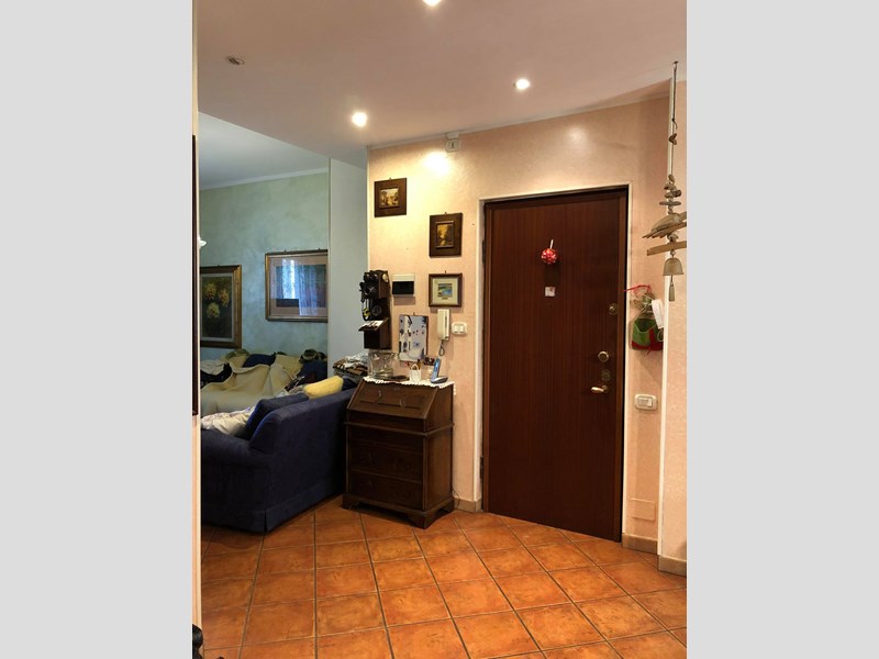 Trilocale in Vendita a Asti, zona Quartiere Torretta, 90'000&euro;, 104 m²