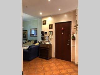 Trilocale in Vendita a Asti, zona Quartiere Torretta, 90'000&euro;, 104 m²