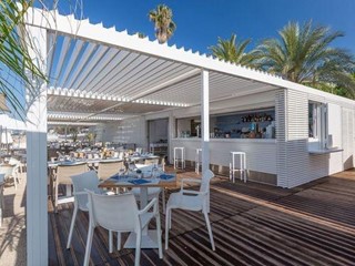 Immobile commerciale in Vendita a Camaiore, zona Lido di Camaiore, 150'000&euro;, 150 m²