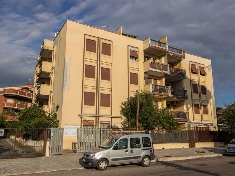 Trilocale in Vendita a Sabaudia, zona centro, 155'000€, 58 calpestabili