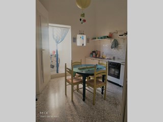 Bilocale in Vendita a Bari, zona Liberta', 110'000€, 65 m²