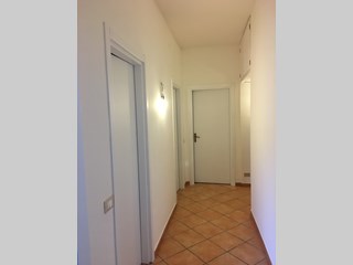 Bilocale in Vendita a Pavia, zona Semicentrale , 125'000€, 75 m²