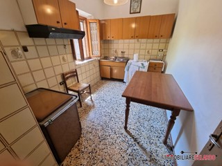 Quadrilocale in Vendita a San Gimignano, 160'000&euro;, 63 m²