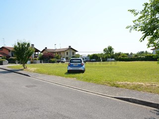 Terreno edificabile in Vendita a Gonars, zona ontagnano, 49'000€, 750 m²