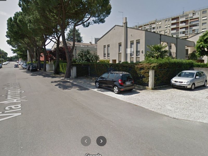 Villetta a schiera in Vendita a Verona, zona VIA BOITO, 450'000€, 200 m²