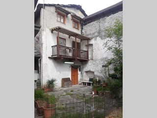 Casa Indipendente in Vendita a Susa, 19'000€, 120 m²