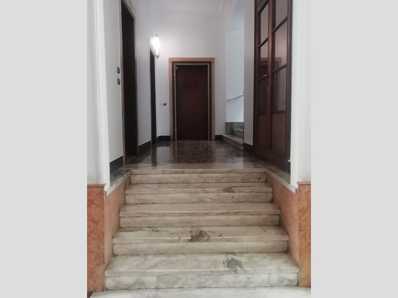 Ufficio in Affitto a Milano, zona Centrale Buenos Aires, 1'700€, 110 m², arredato