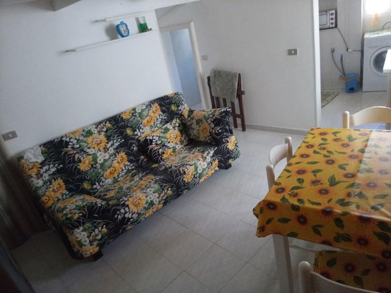 Monolocale in Affitto a Castellaneta, 130&euro;, 27 m², arredato