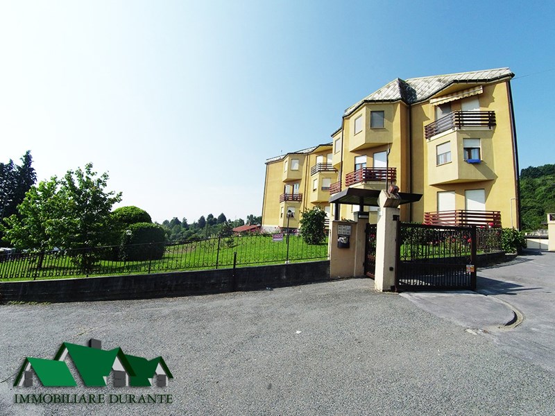 Appartamento in Vendita a Pinerolo, zona san Pietro, 123'000€, 125 m²