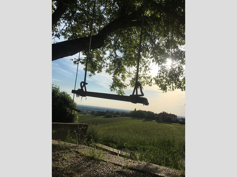 Casale in Affitto a Castel San Pietro Terme, zona via Stanzano, 450€, 30 m², arredato